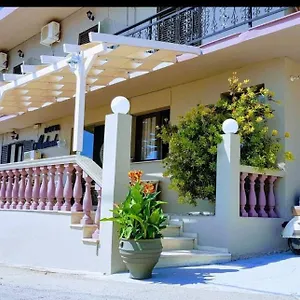 Michaela Ξενοδοχείο