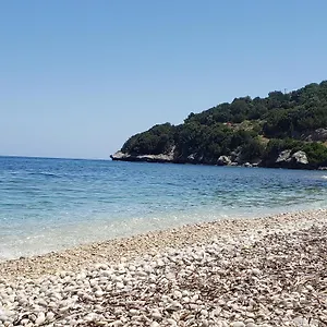 G And A House Poros (Kefalonia)