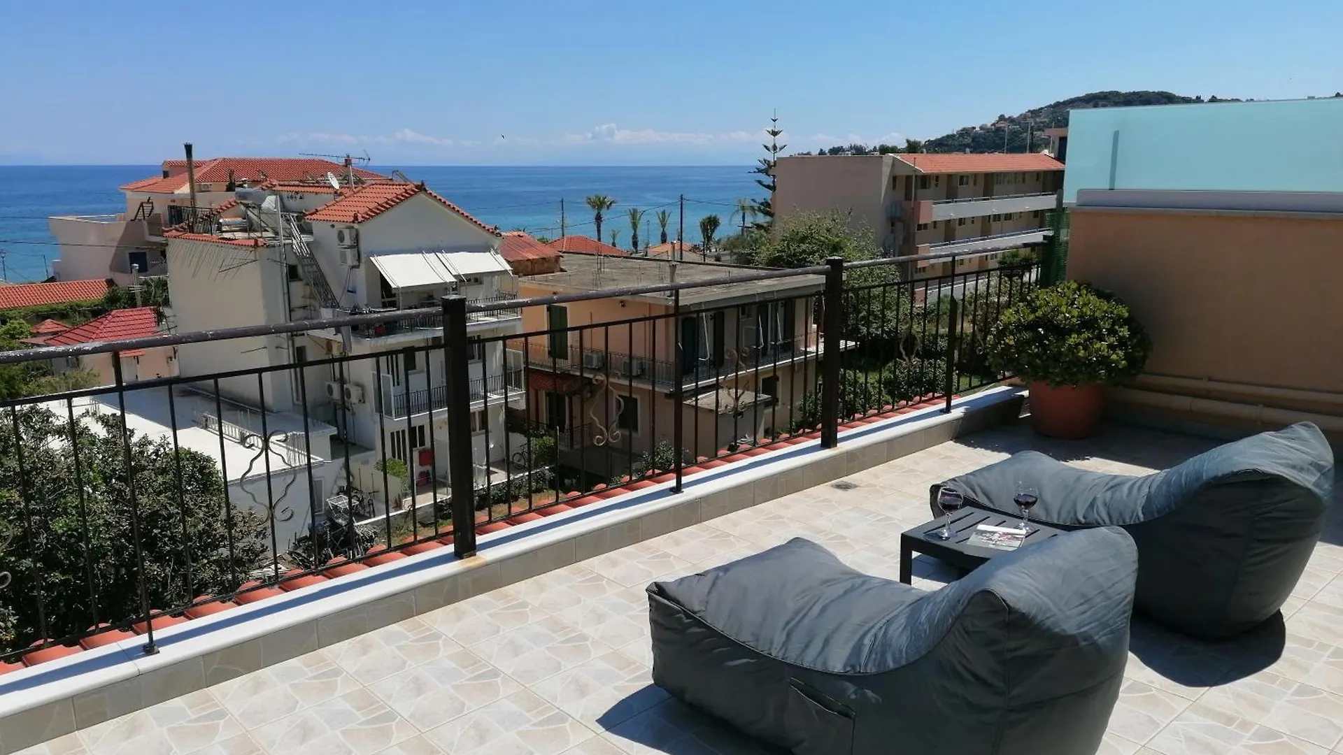 Marinos Studios - 2Nd Floor Studio Poros  Greece